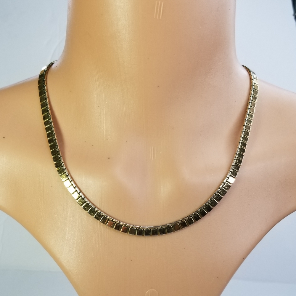 MONET - 1960s Gold-Plated Flat Square-linked Chain